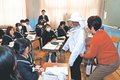 仕事のやりがい教えて　富山・新庄中１年生、社会人招き将来考える