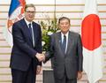 首相、セルビア大統領と会談