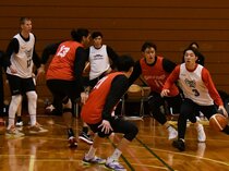 富山グラウジーズ、攻守のプレー精度向上　琉球戦へ公開練習