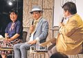 時事ネタ絡め軽快トーク　高志の国文学館、やくさんと室井館長