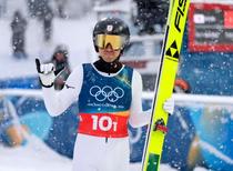 団体スプリント、日本は前半３位