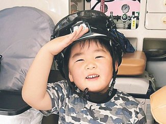 愛息の死「受け入れんと」　勤務先で接客続ける母、空白埋められないまま