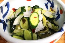 野菜のサラダ風甘酢漬け