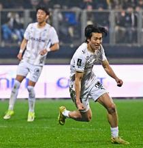 中村敬斗が今季９点目