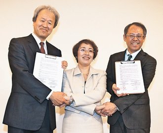 輸出促進へ連携強化　県薬連ベトナム訪問団、最大製薬団体と合意