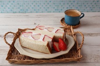 ㉙フルーツサンドの沼にハマって･･･妄想店舗？【やちやちが行く!！】