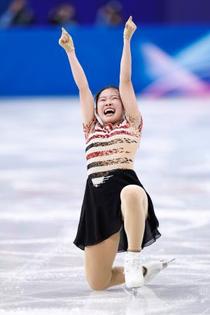 フィギュアＳＰ、中井亜美が首位