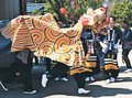 春祭り、獅子舞勇壮