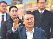 尹韓国大統領釈放　検察が抗告断念、在宅で公判