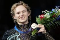 男子はマリニン４連覇、樋渡５位