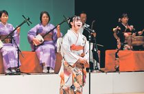 石川さん（となみ昇栄会）総合優勝　民謡民舞県連合大会、１１月全国大会へ