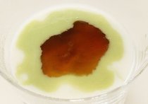 ソラ豆とカリフラワーの冷製スープ