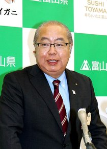 代替財源の議論期待　新田知事、消費減税論戦巡り