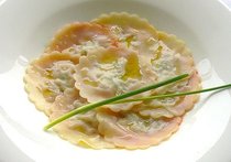 エビのラビオリ仕立て