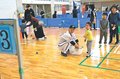 競技の魅力 親子で体感　魚津でスポーツ秋まつり楽しむ