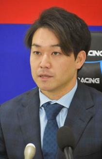 中日・山本は３５００万円で更改