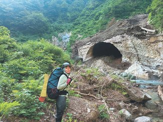 源流居酒屋（３２）荒れた渓谷<br />回復力信じ また来年