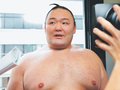 朝乃山「早く幕内に」　三段目全勝優勝、重圧と戦い若手ら圧倒