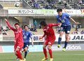 新人中西 開幕ヘッド　カターレ辛勝