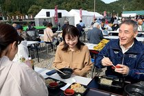 旬の新そばに舌鼓 南砺・利賀で祭り始まる