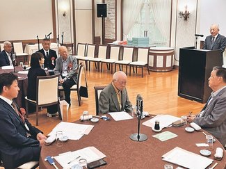 ３４人、旧交温める　関東高商会
