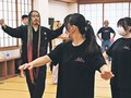 魅せるぞ おわらダンス、共演のケント・モリさん指導　八尾高郷土芸能部が２７日に万博ステージ出演