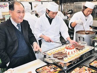 ＜人生のあとさき＞安井恒夫さん（９）五万石創業者<br />新分野開拓／おせちで広がる縁