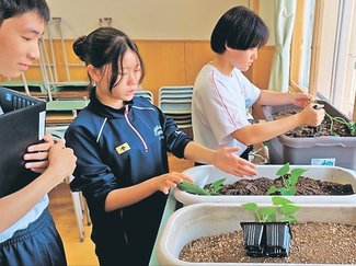 ＜学びや合言葉＞富山市楡原中学校<br />雲外蒼天<br />～よさを見つけ、よさを認め、よさを伸ばし活かす楡中へ～
