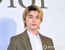 本田響矢、ディオールイベント来場　パリコレ観覧への夢語る「実際に、パリに行って…」