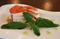 トマトのミルフィーユ焼き