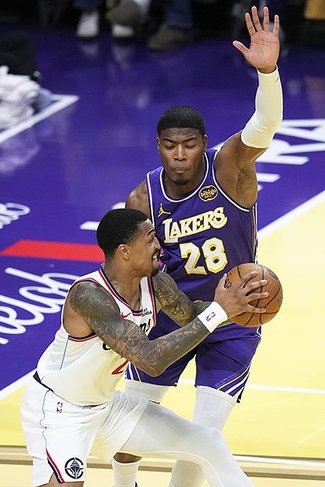 八村１３得点、チームは５連勝　ＮＢＡ
