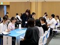 富山で働く姿イメージ　県座談会、学生ら若手社員と交流