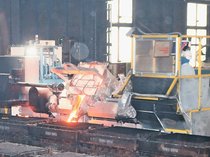 協和製作所、自走式注湯機を導入　省人化や安全性が向上