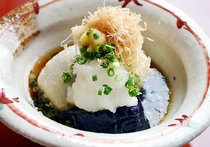 上市のサトイモと秋ナスの煎り出し