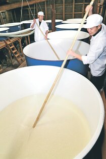 富山県酒造組合会長「価値見直すきっかけに」 伝統的酒造り無形文化遺産登録勧告