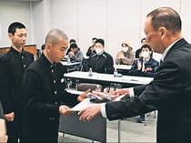 氷見大会試合開始は日曜午前８時半　北日本新聞朝間野球、参加チーム増図る