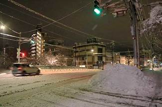 あなたの冬タイヤ 大丈夫？　【車の冬支度（１）】