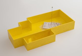 伸びた芽はどこへ向かう/河口龍夫《ちのこうや そして一冊の本》 2018年<br />【黒部市美術館・art report (23)】