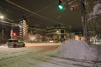 あなたの冬タイヤ 大丈夫？　【車の冬支度（１）】