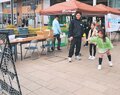 投げて打って楽しく野球体験　ボールシティとやまプロジェクト、富山駅前で子ども向けイベント