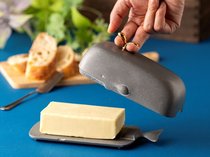 【とやまCollection vol.1】佐野政製作所（高岡市）のクジラバターケース