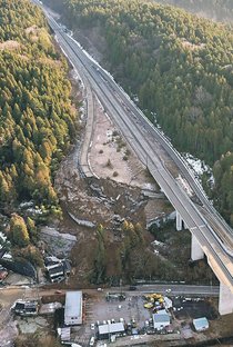 自治体の要望積み残し　原発 屋内退避報告書、縦割り行政 限界露呈