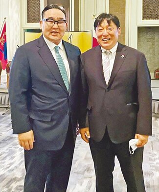 大塚一朗のモンゴル蹴球記（２）<br />目指すは「オオツカ・ハン」