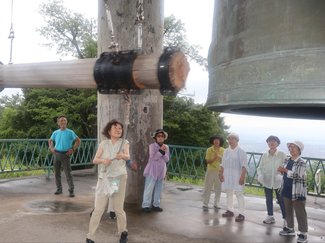 平和の尊さ胸に刻む　県内各地で追悼式典