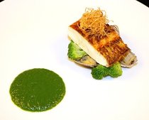 ブロッコリー　おしゃれな緑のソース