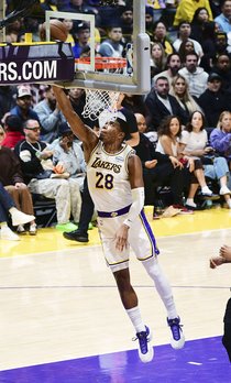 八村１４得点、レーカーズ７連勝　ＮＢＡ