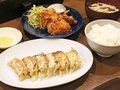 【注目の店】ご飯もお酒も進む自慢のギョーザ「ぎょうざ屋 くまぞう」（富山市）