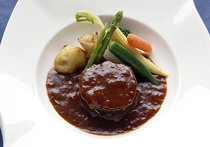 豚バラ肉のビール煮込み