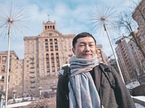 戦争のある日常伝える　平野高志さん「キーウで見たロシア・ウクライナ戦争」刊行