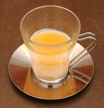 梅酒で作るデザート風たまご酒